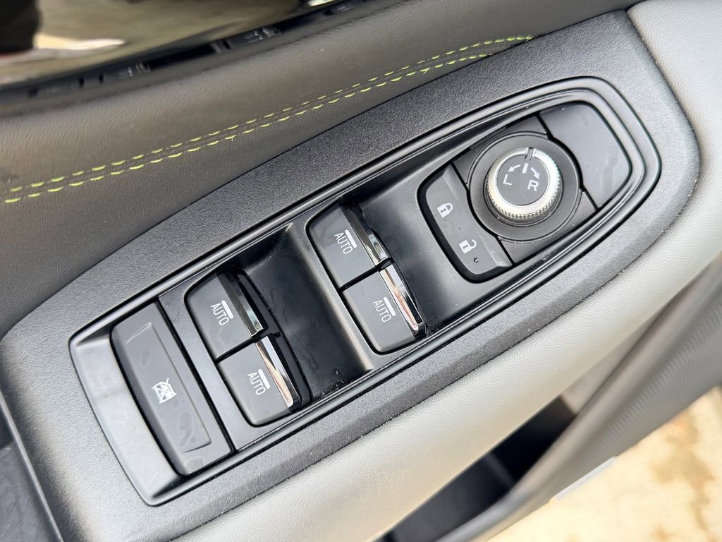 Used 2024 Subaru Outback Onyx Edition image 10