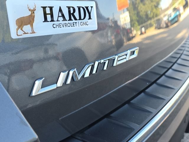 Used 2021 Ford Explorer Limited w/ Equipment Group 301A RWD image 10