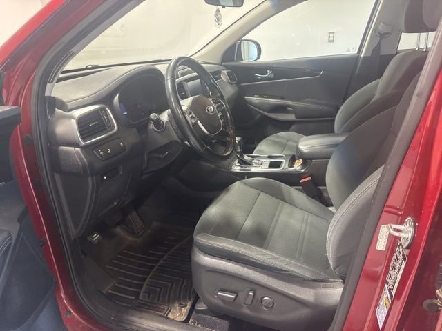 Used 2020 Kia Sorento LX w/ LX I4 Convenience Package image 12