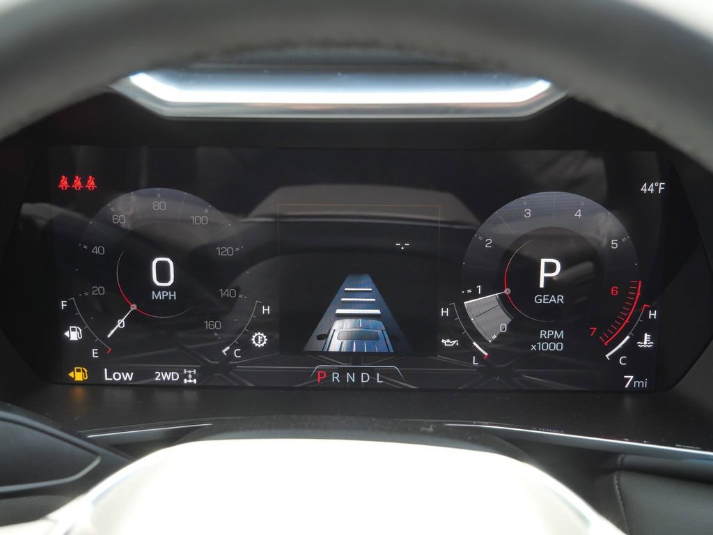 New 2026 GMC Canyon Elevation w/ Convenience Package image 42