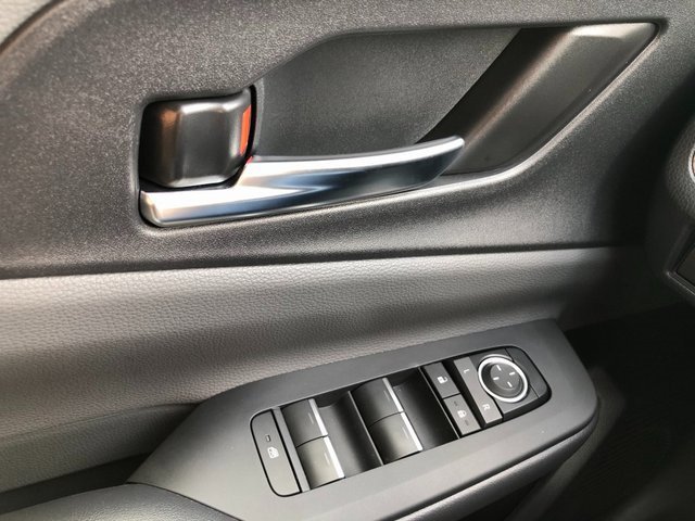 Used 2024 Toyota Prius XLE image 15