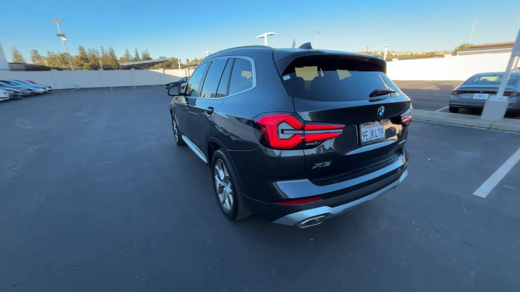 Used 2023 BMW X3 xDrive30i w/ Premium Package image 7
