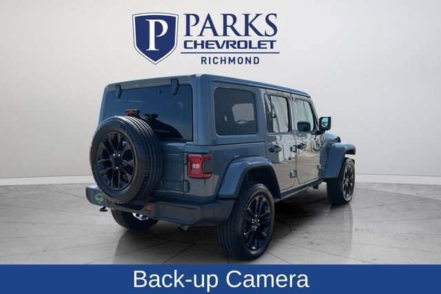 Used 2025 Jeep Wrangler Unlimited Sahara w/ Safety Group image 7