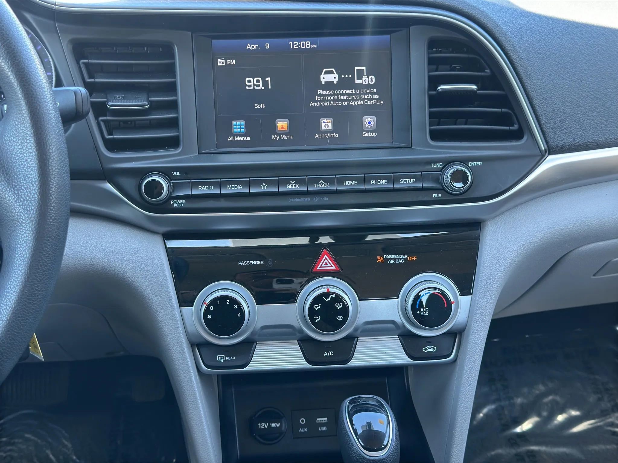 Used 2019 Hyundai Elantra SEL FWD image 20