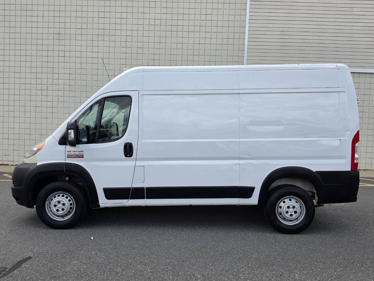 Used 2019 RAM ProMaster 2500 FWD image 4