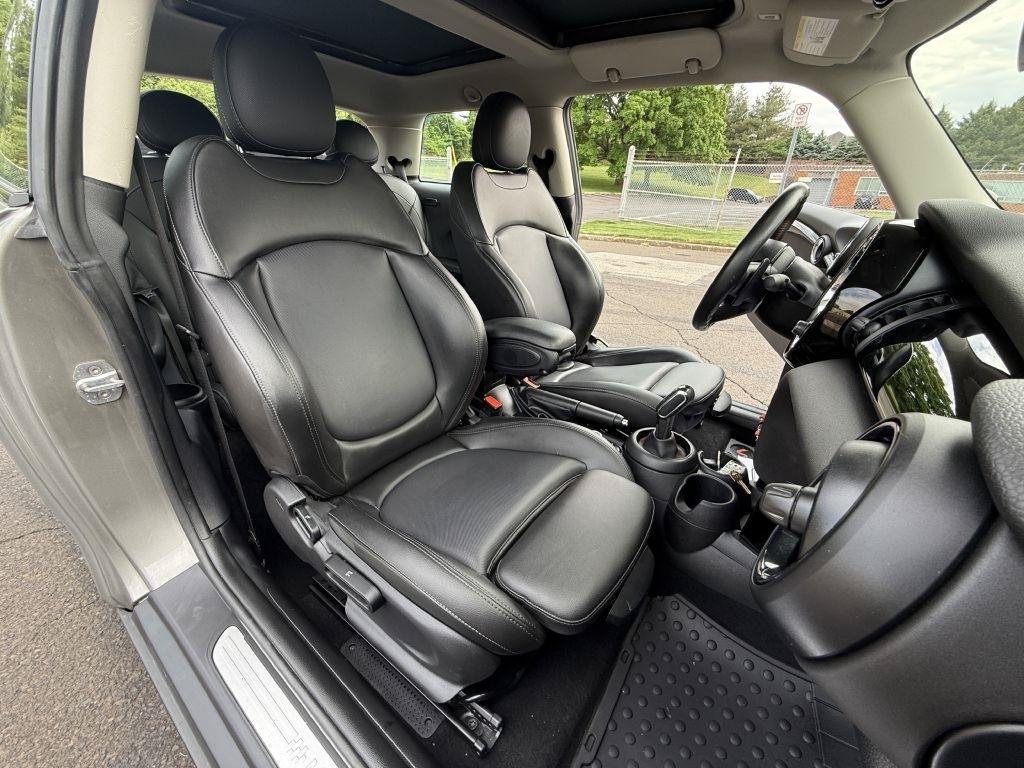 Used 2020 MINI Cooper S FWD image 18