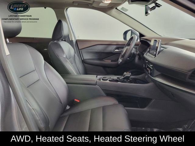 Used 2023 Nissan Rogue SV w/ SV Premium B Package image 18