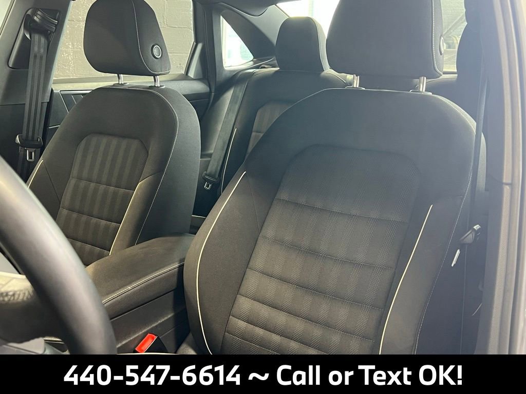 Used 2023 Volkswagen Jetta Sport image 13