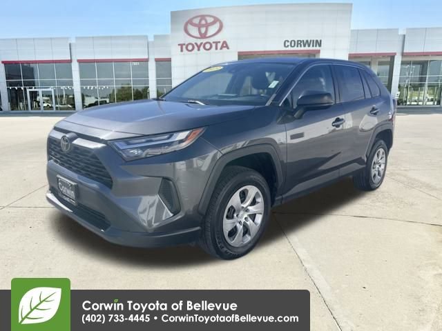 Used 2023 Toyota RAV4 LE image 12