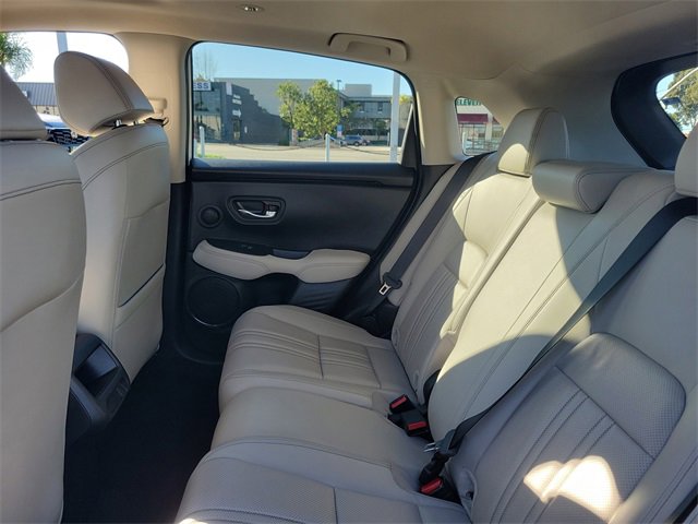 Certified 2024 Honda HR-V EX-L image 11