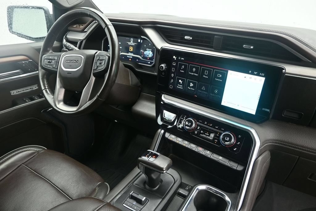 Used 2022 GMC Sierra 1500 Denali w/ Denali Reserve Package RWD image 17