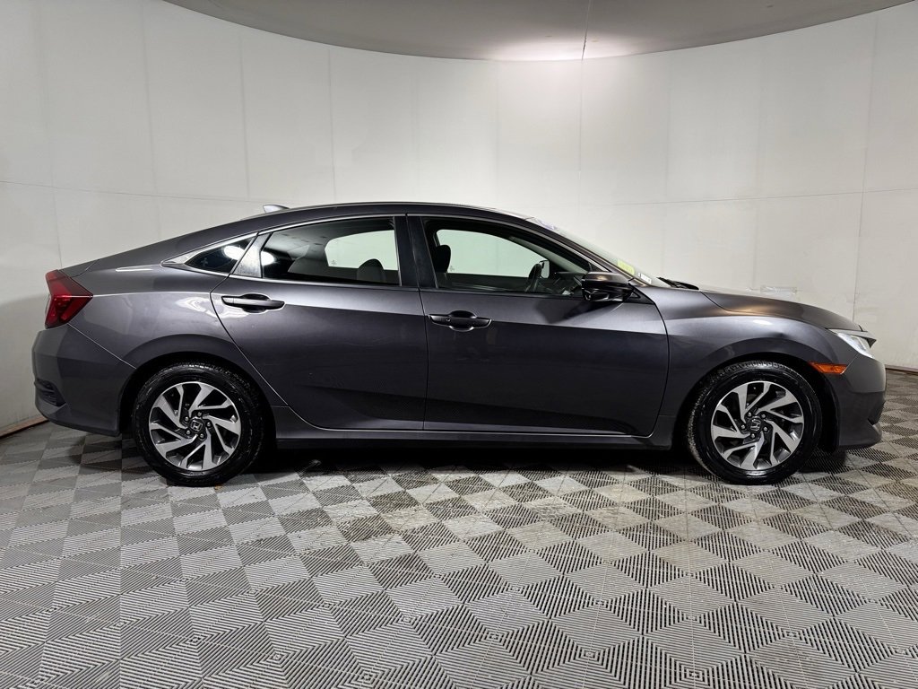 Used 2017 Honda Civic EX image 9