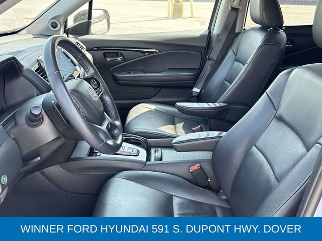 Used 2022 Honda Pilot Touring image 11
