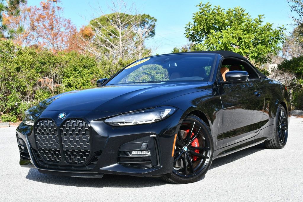 Used 2022 BMW 430i Convertible w/ M Sport Package video 2