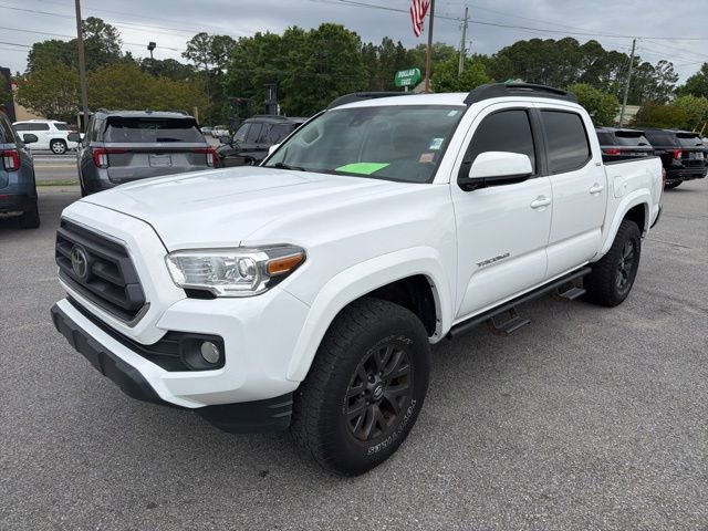 Used 2020 Toyota Tacoma SR5 AWD/4WD image 3