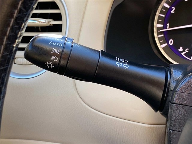 Used 2019 INFINITI QX60 Luxe w/ Essential Package image 23