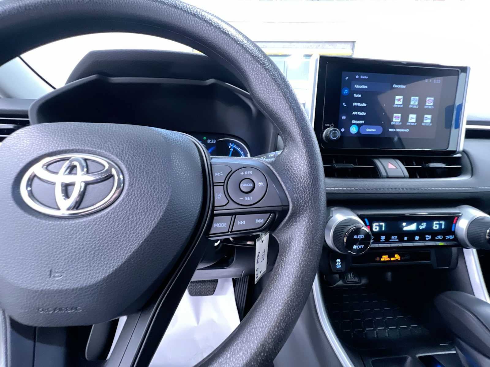 Used 2023 Toyota RAV4 LE AWD/4WD image 21
