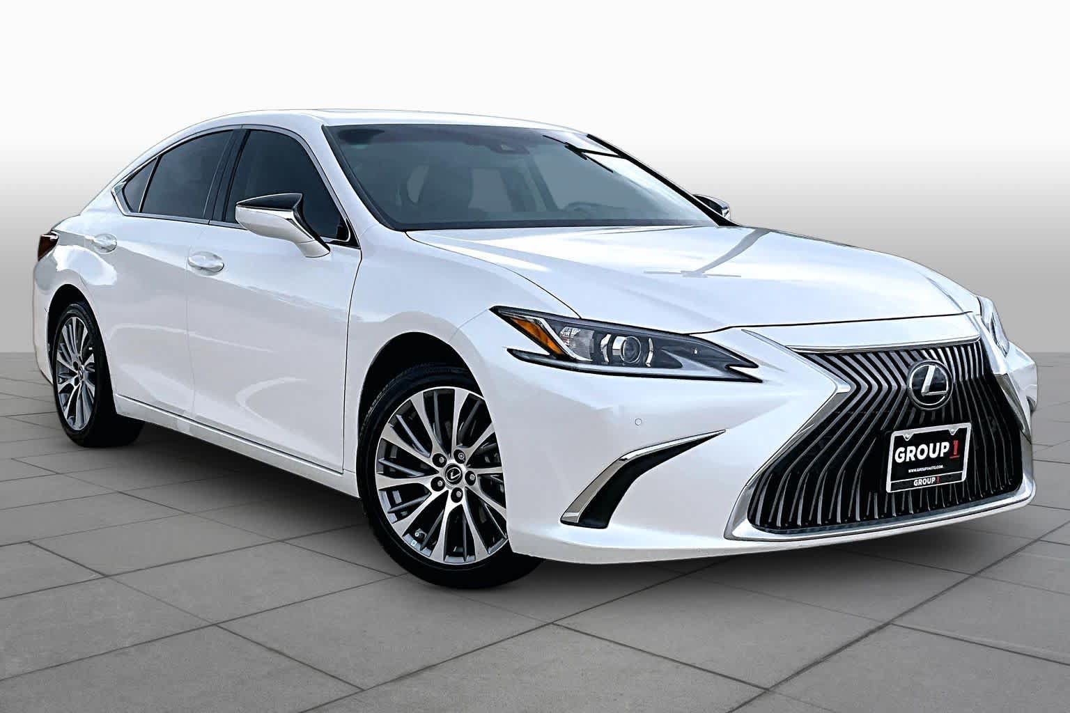 Used 2020 Lexus ES 350 w/ Premium Package FWD image 3