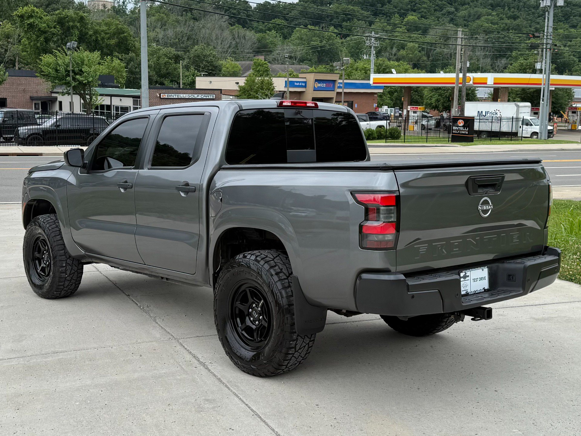Used 2025 Nissan Frontier S w/ S Utility Package AWD/4WD image 6