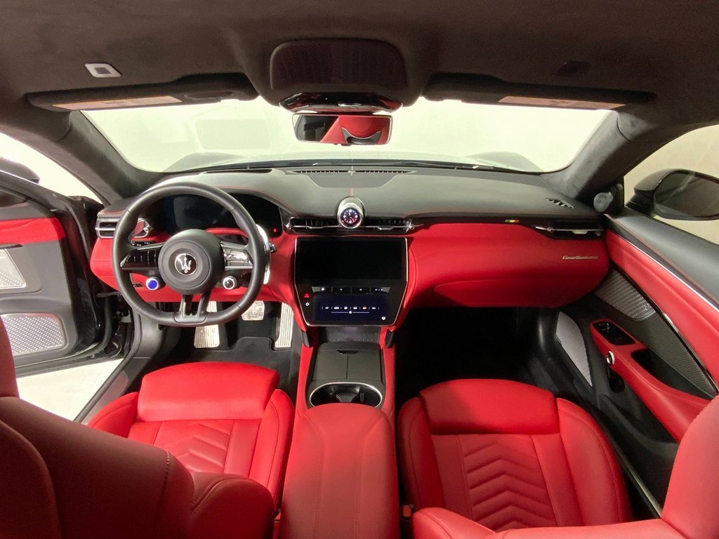 Used 2024 Maserati GranTurismo Trofeo image 27