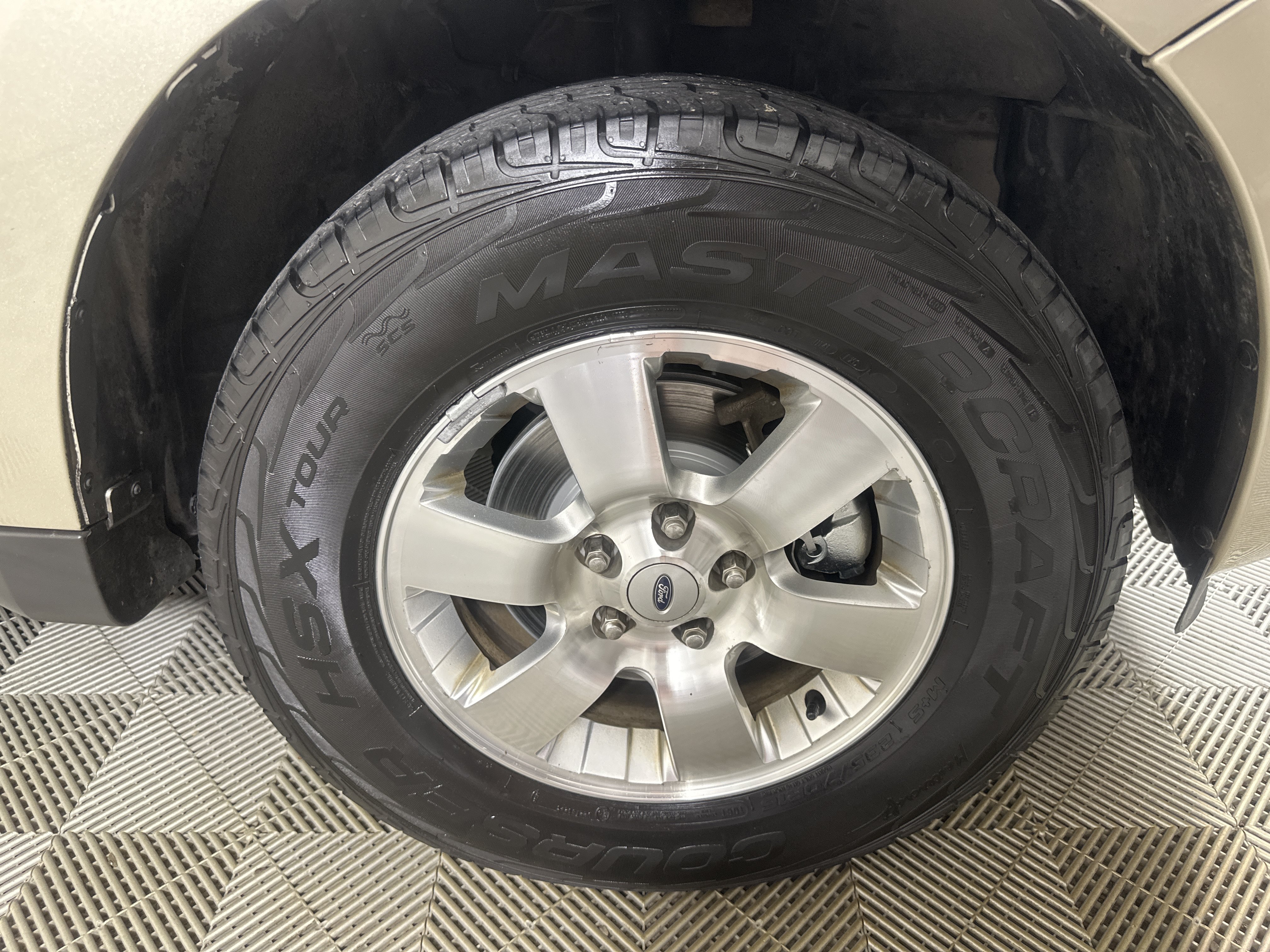 Used 2012 Ford Escape Limited AWD/4WD image 23