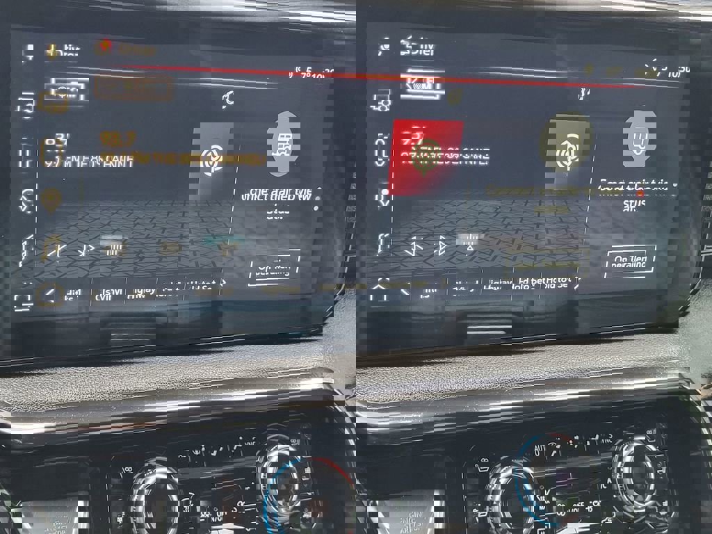 Certified 2022 GMC Sierra 1500 AT4 image 11