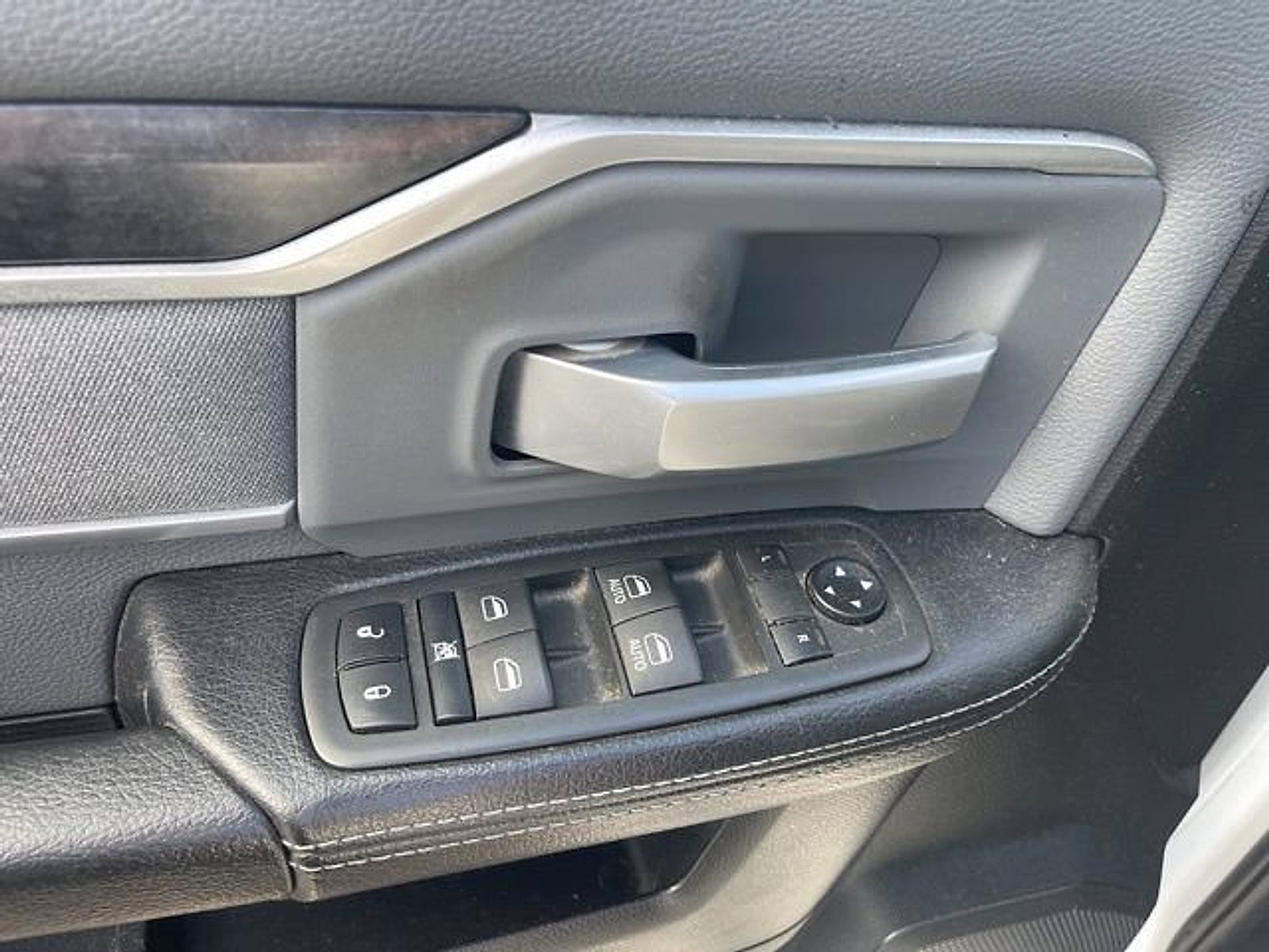 Used 2019 RAM 2500 Big Horn AWD/4WD image 23