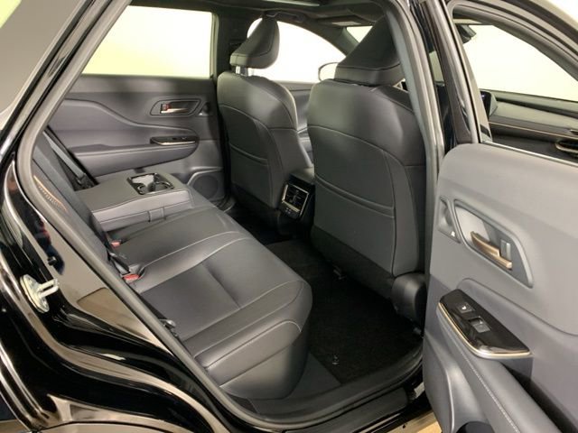 Used 2025 Toyota Crown Signia AWD/4WD image 37