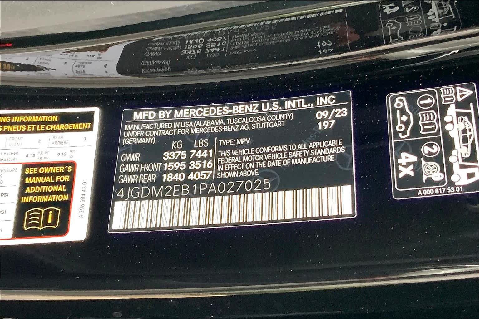Used 2023 Mercedes-Benz EQS 450+ 4MATIC SUV image 16