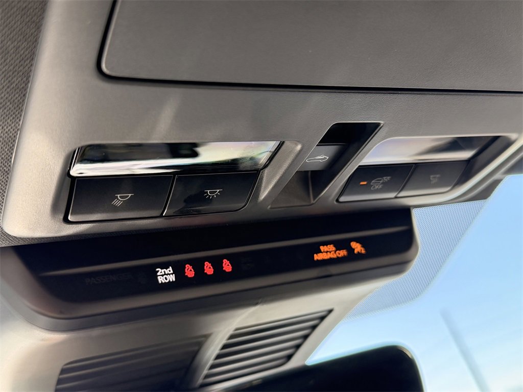 Certified 2025 MAZDA CX-70 3.3 Turbo S w/ Premium Package image 30