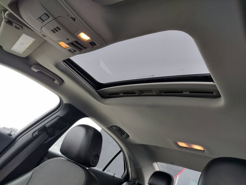 Used 2015 Chevrolet Malibu LT image 5