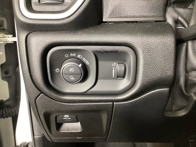 Used 2021 RAM 1500 Big Horn image 16