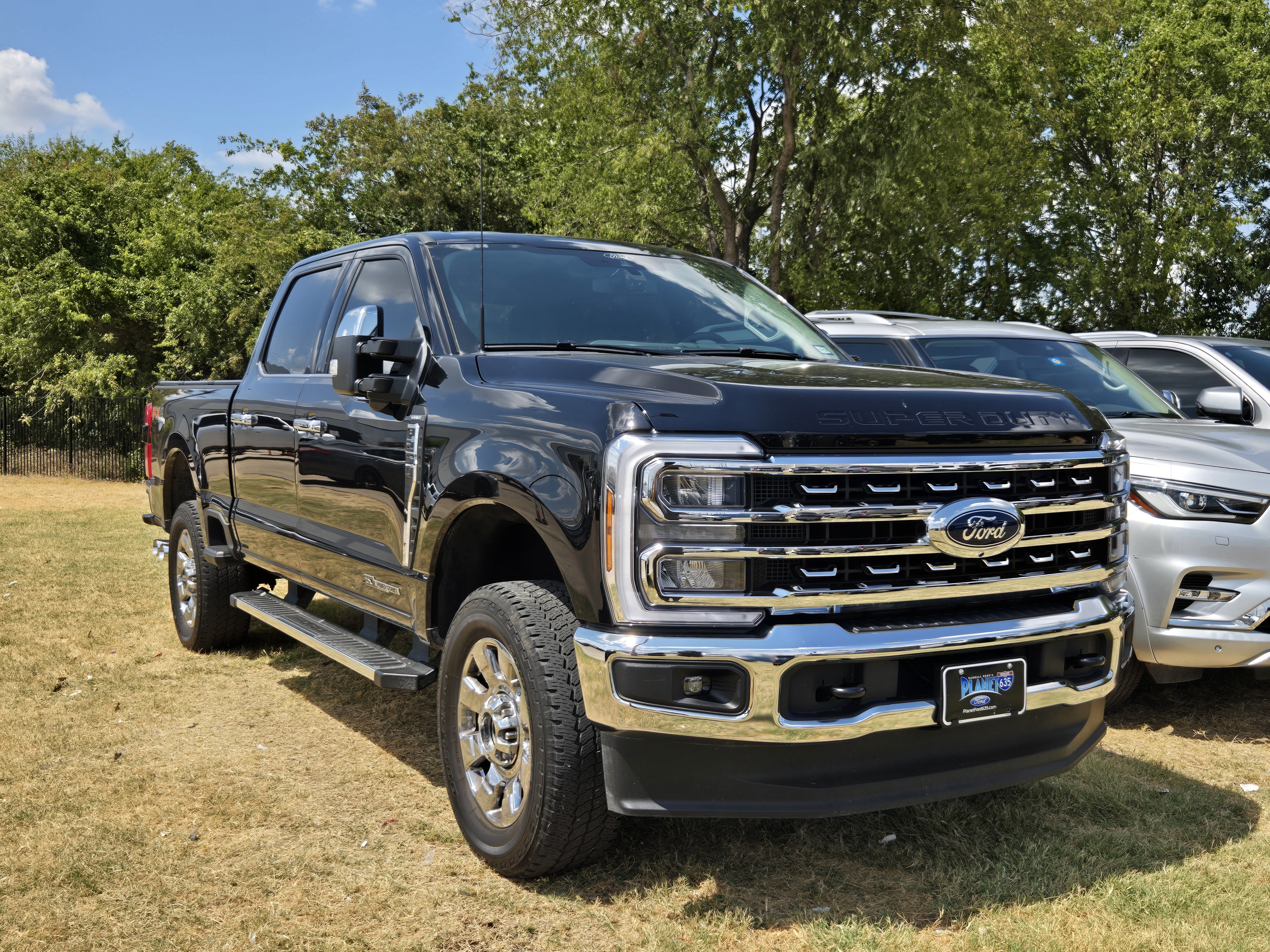 Used 2025 Ford F250 Lariat w/ Chrome Package