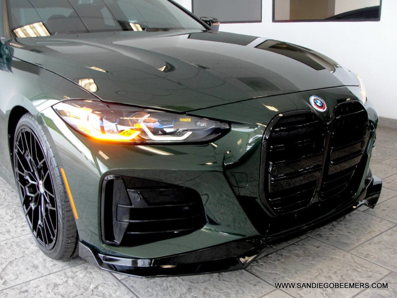 Used 2022 BMW M440i Coupe w/ Premium Package image 27