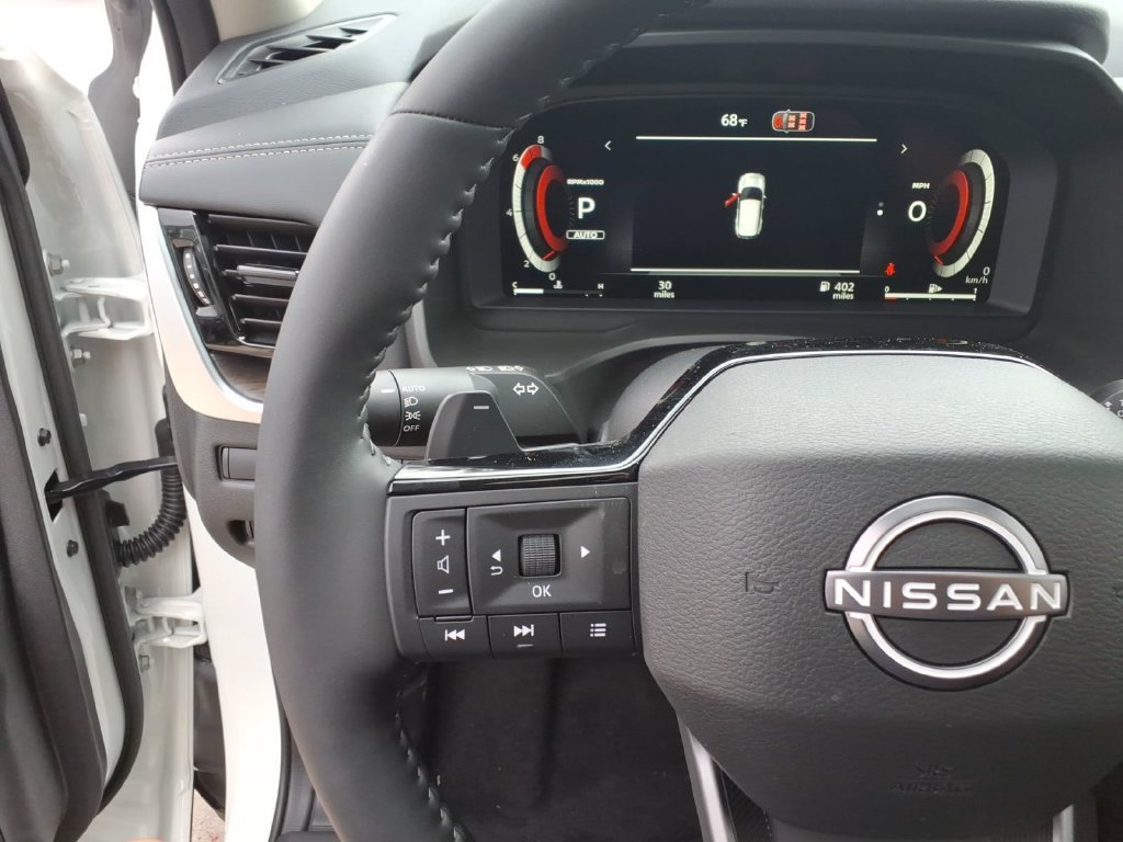 New 2026 Nissan Rogue Platinum AWD/4WD image 25