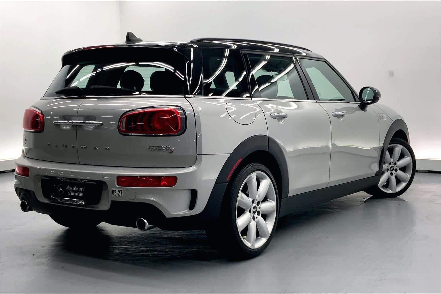 Used 2019 MINI Cooper Clubman S w/ Signature Upholstery Package FWD image 4