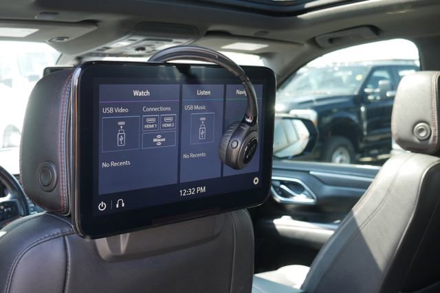 Used 2021 Chevrolet Suburban RST w/ Luxury Package AWD/4WD image 6