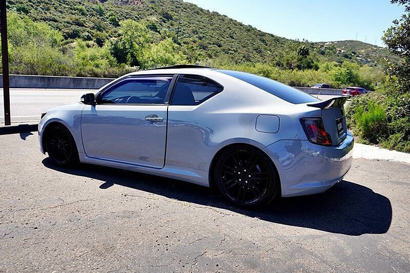 Used 2013 Scion tC FWD image 8