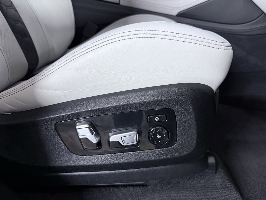 Used 2022 BMW X5 M w/ Competition Package 2 image 29