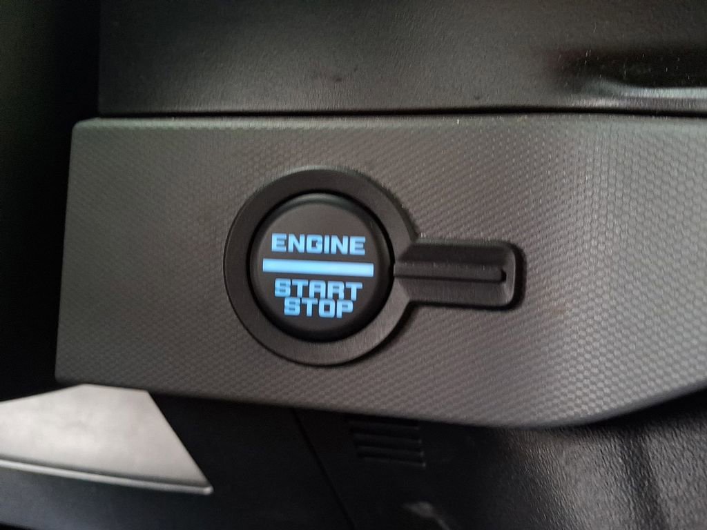 Used 2023 Ford Bronco Black Diamond image 23