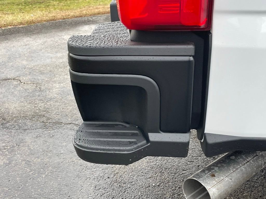 New 2026 Ford F250 XL image 19