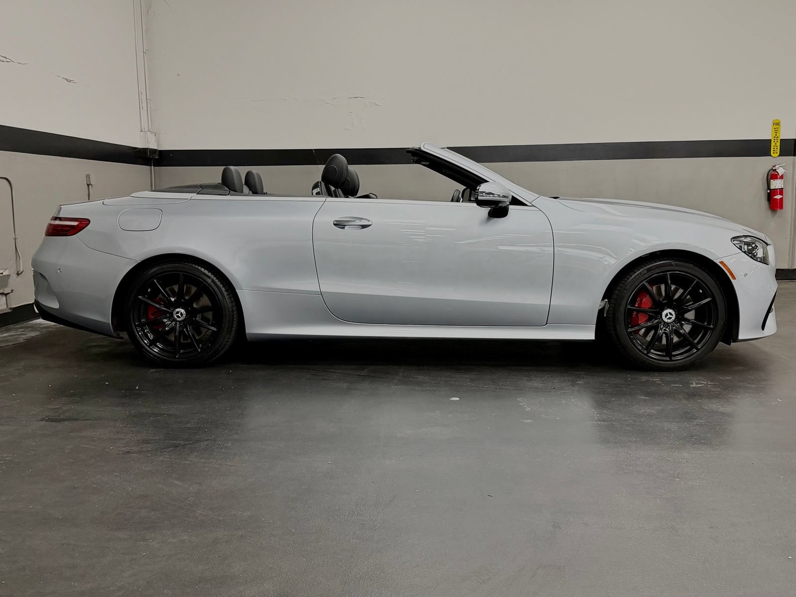 Used 2022 Mercedes-Benz E 450 Cabriolet w/ AMG Line image 5