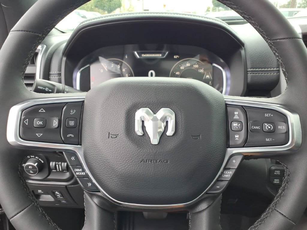 Used 2026 RAM 1500 Laramie w/ Night Edition AWD/4WD image 5