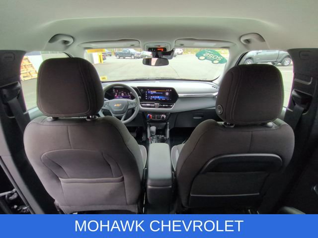 Used 2025 Chevrolet TrailBlazer LT AWD/4WD image 20