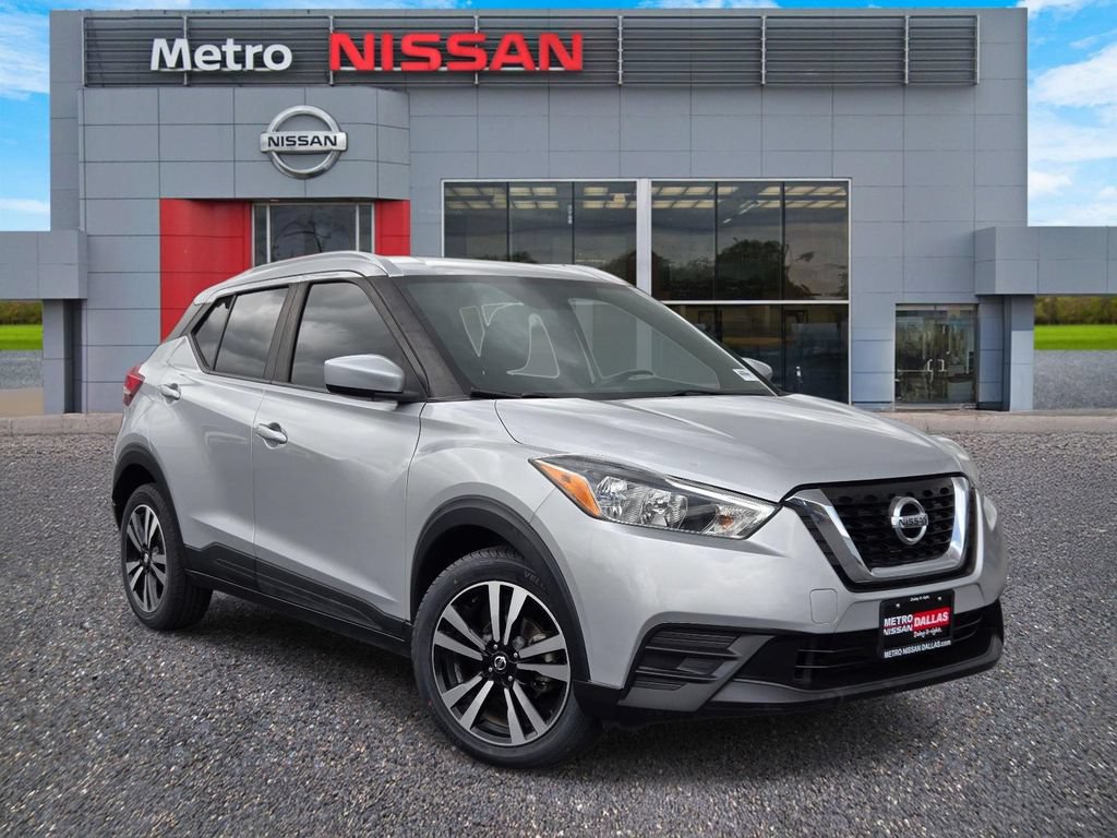 Used 2019 Nissan Kicks SV FWD image 1