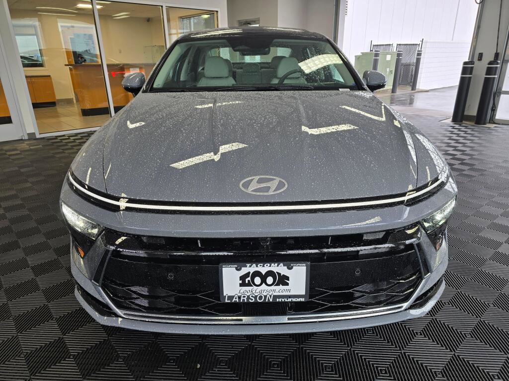 New 2026 Hyundai Sonata Limited image 9