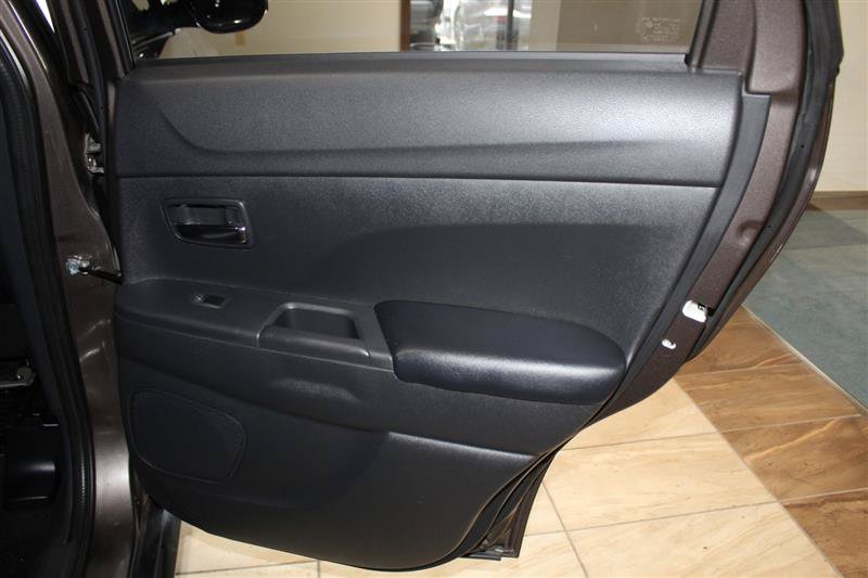 Used 2017 Mitsubishi Outlander Sport AWD image 33