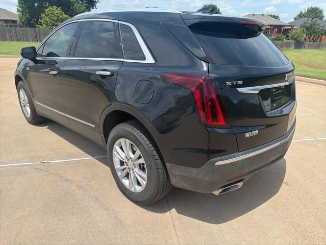 Certified 2025 Cadillac XT5 Luxury FWD image 3