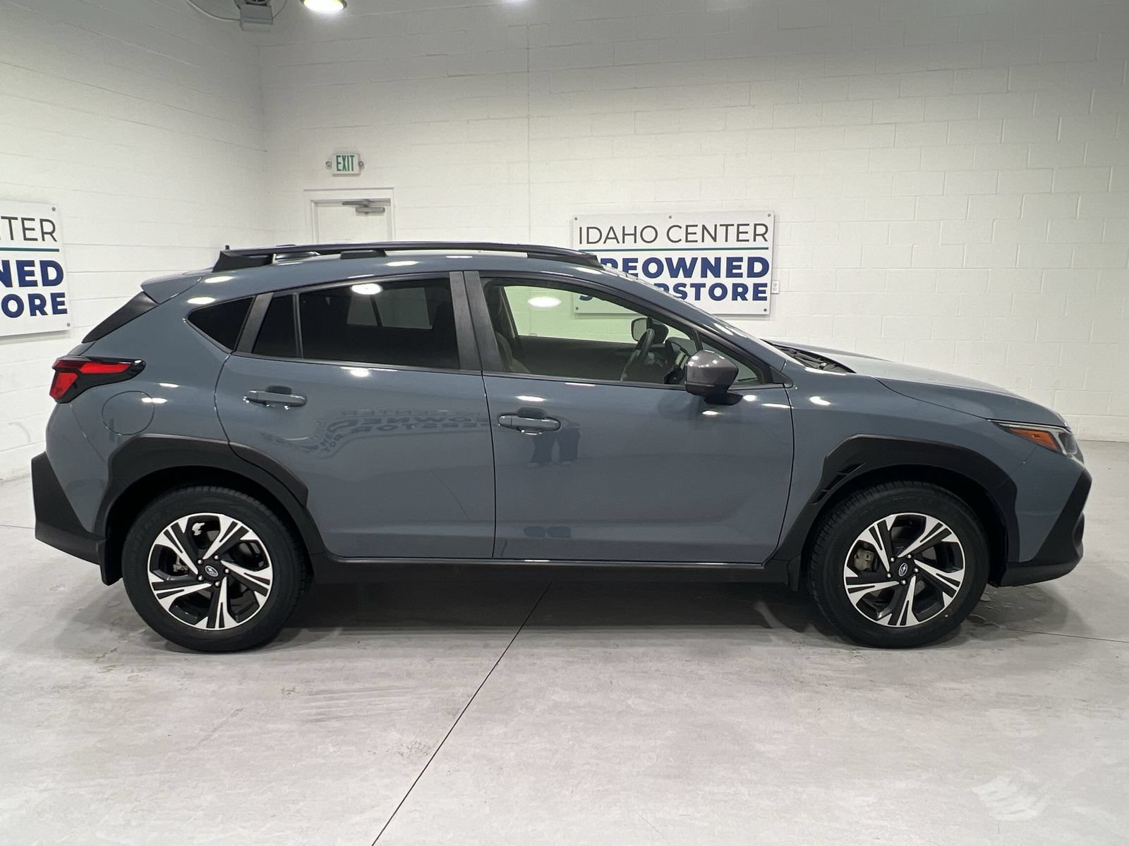 Used 2024 Subaru Crosstrek 2.0i Premium AWD/4WD image 9