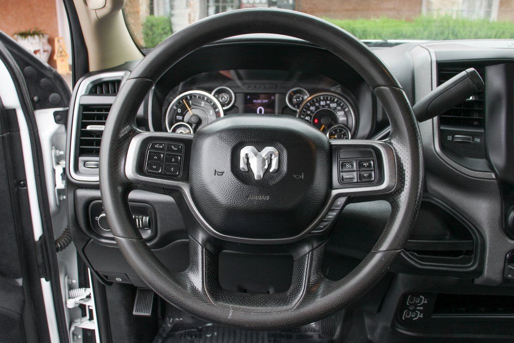 Used 2020 RAM 5500 Tradesman w/ Ambulance Prep Group RWD image 21